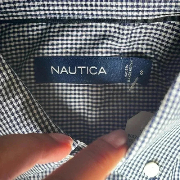 Nautica navy and white gingham button down shirt sz S - Picture 2 of 11